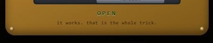 錠が開いたことを示すOPENの表示。